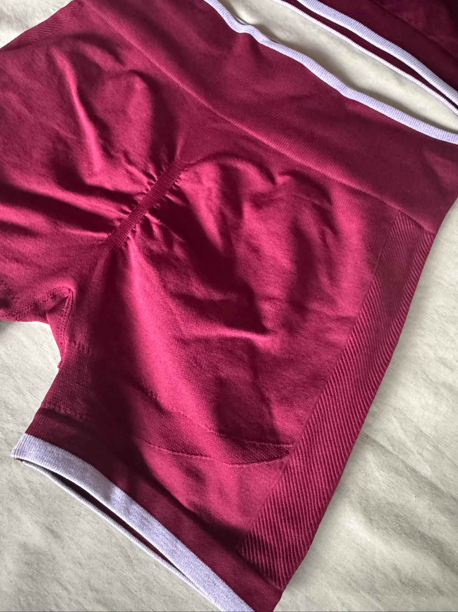 Burgundy Sports Set M | Top + High-Waisted Shorts | Fitness, Gym & Yoga – photo 8